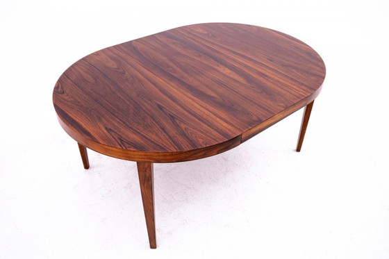 Image 1 of Ronde tafel, Deens ontwerp, circa 1960.