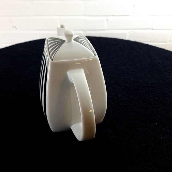 Image 1 of Teiera vintage in ceramica bianca e nera con motivo zebrato