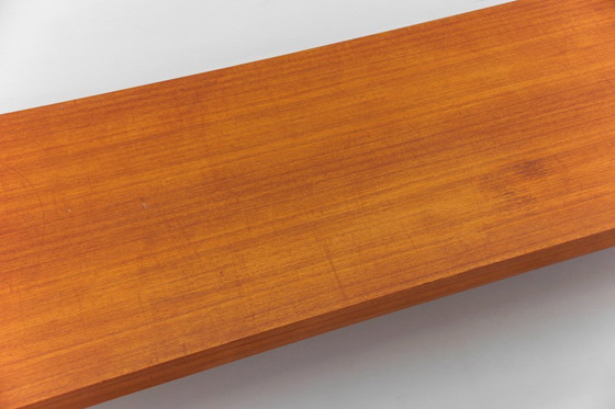 Image 1 of Banco de nogal de mediados de siglo con patas de metal, década de 1960