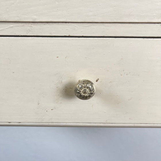 Image 1 of Antieke crèmekleurige medicijnkast, 20e eeuw