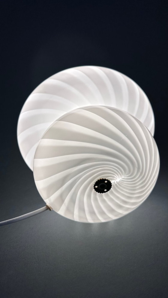Image 1 of Vintage Murano Paddestoel Lamp 1970 - Wit Opaline Spiraalglas - Mid Century