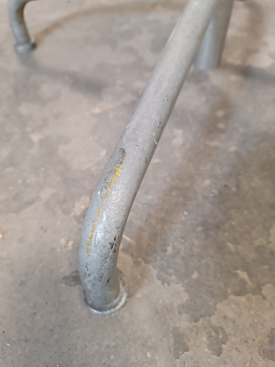 Image 1 of 2 x Stella vintage industriële draaistoelen