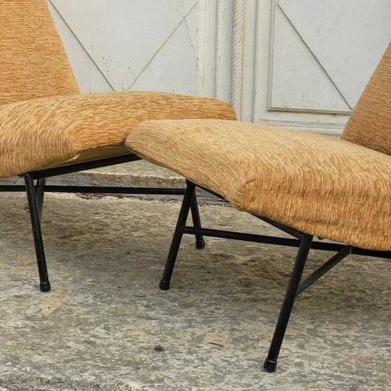 Image 1 of Een paar Geneviève Dangles fauteuils voor Burov