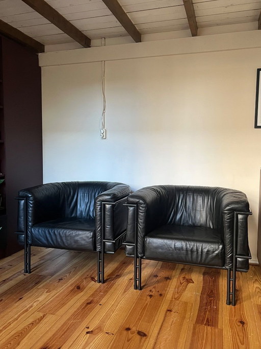 Set van 2 vintage lederen kubusfauteuils – Stijl KEBE / Bauhaus