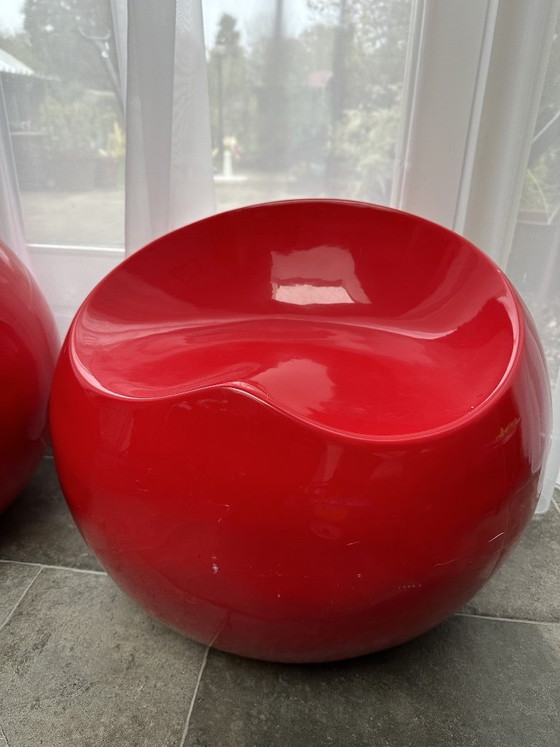 Image 1 of Space age ball chair