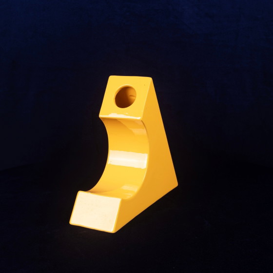 Vaso Scultoreo Italiano Giallo in Ceramica Smaltata Space Age, Anni '70 – Vasi (photo 7 of 21)