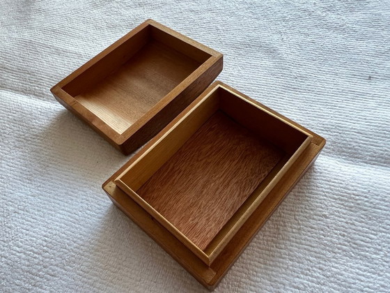 Image 1 of Servilleteros, bandeja y caja de wengué