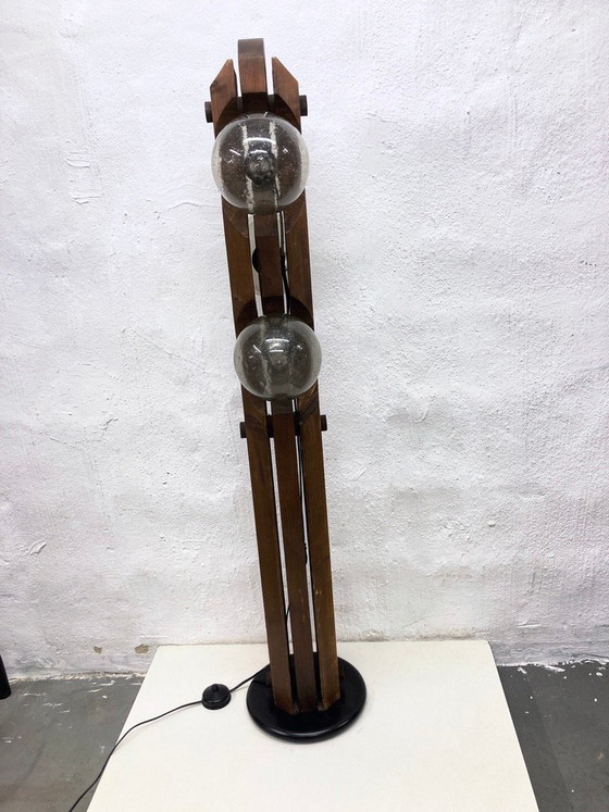 Image 1 of Stehleuchte von Temde aus Holz und Glas dreiflammig 70er brutalistischer Stil