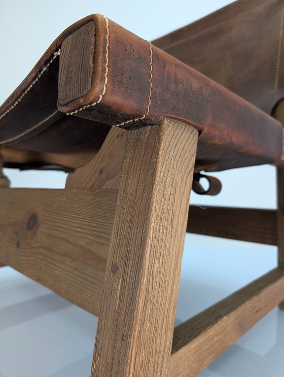 Image 1 of Set di 5 sedie spagnole in pelle e quercia, stile Paco Muñoz, anni '60