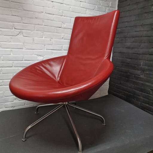 Modèle Nikita par Gerard van den Berg (Label)