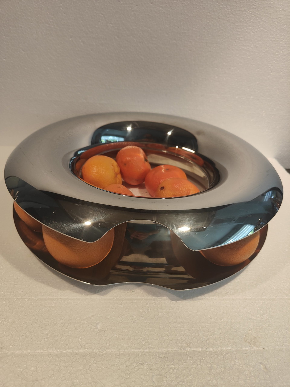 Alessi Lv01 Fruit Loop Fruit Holder 18/10 Stainless Steel Shiny