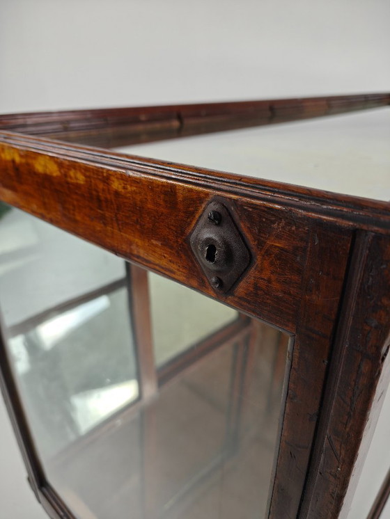 Image 1 of Comptoir de magasin anglais ancien avec miroir – vers 1920