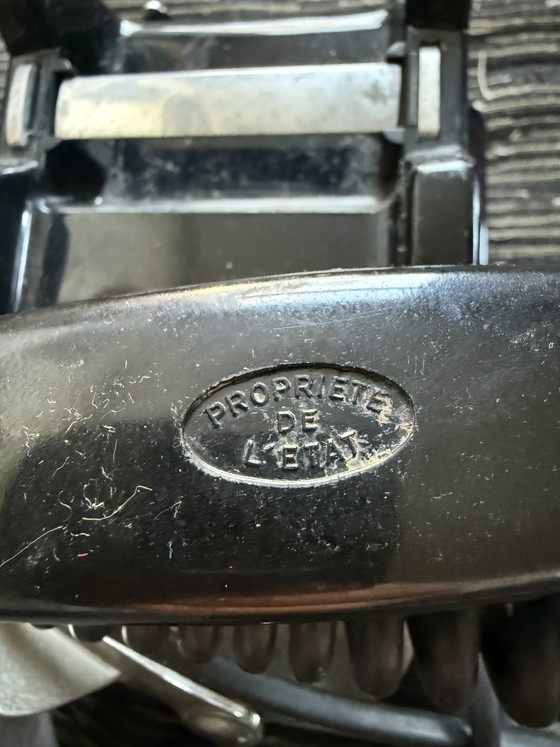 Image 1 of Teléfono PTT francés de 1961 – Diseño industrial de baquelita con timbre externo