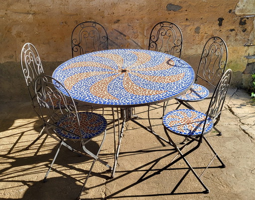 Iron Garden Table and 6 Chairs / Mosaic