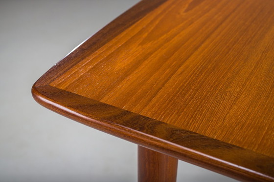 Image 1 of Vintage Esstisch von Gustav Bahus, 1960