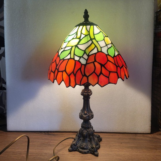 Stained Glass Art Deco Style Tyffany Table Lamp – Tiffany (photo 2 of 13)