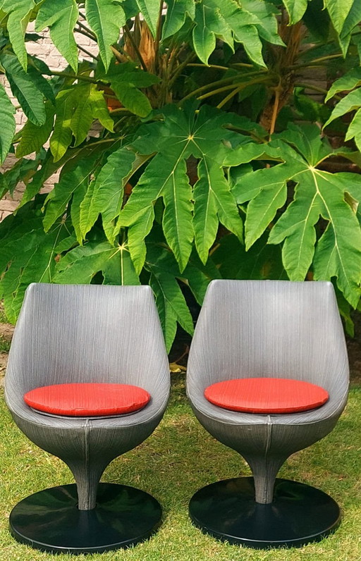 Duo Polaris chairs by vintage Pierre Guariche