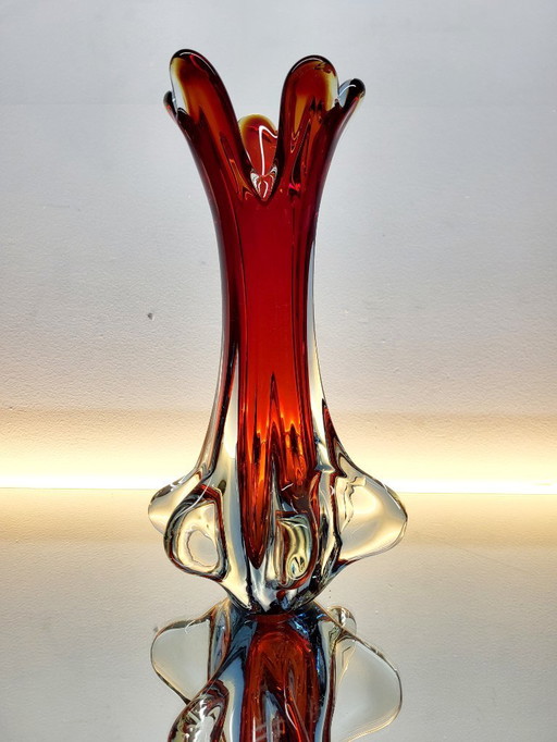 Jarrón orgánico de vidrio multicolor de Murano, técnica Somserso, Italia