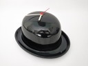 Wanduhr mit Bowlerhut