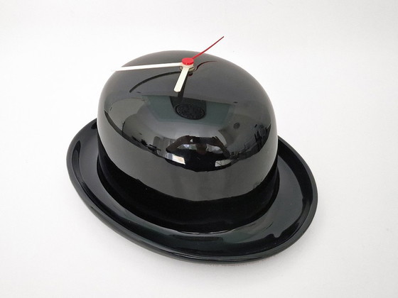 Bowler Hat Wall Clock – Horlogerie Daniel Jacob, Florenville, Ceramic (photo 3 of 8)