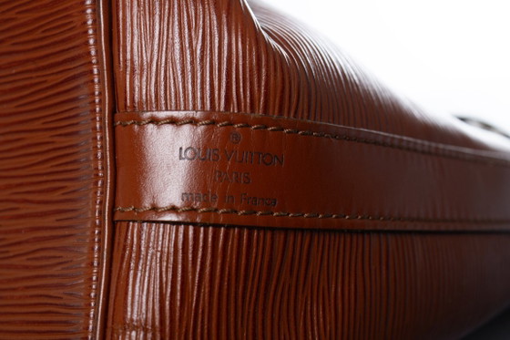 Louis Vuitton, Noe epi leather bag in brown, Bucket bags, Calfskin (photo 7 of 16)