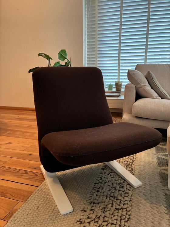 Image 1 of 2 pièces fauteuil Artifort Concorde F780, avec porte ouverte Pierre Paulin