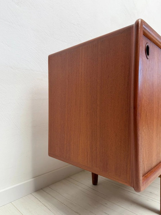 Grande credenza danese vintage in teak di H.P. Hansen, anni '60 – OMANN JUN, Credenze, Legno (photo 2 of 16)