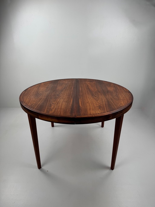 Danish Rosewood Extendable Dining Table