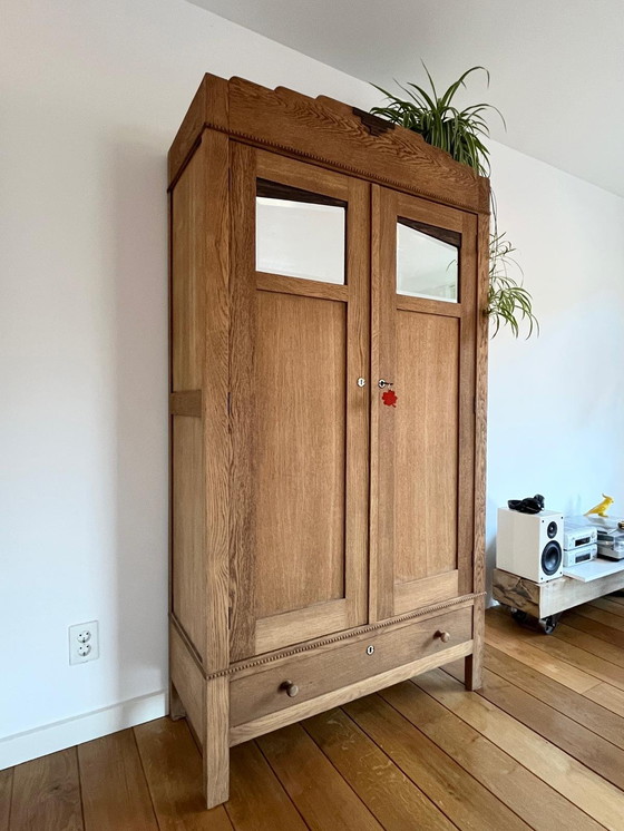 Image 1 of Puntgave Art Deco meidenkast 