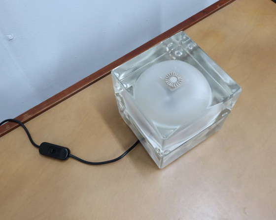 Image 1 of Lampada da tavolo Cubosfera anni '60 di Alessandro Mendini per Fidenza Vetraria