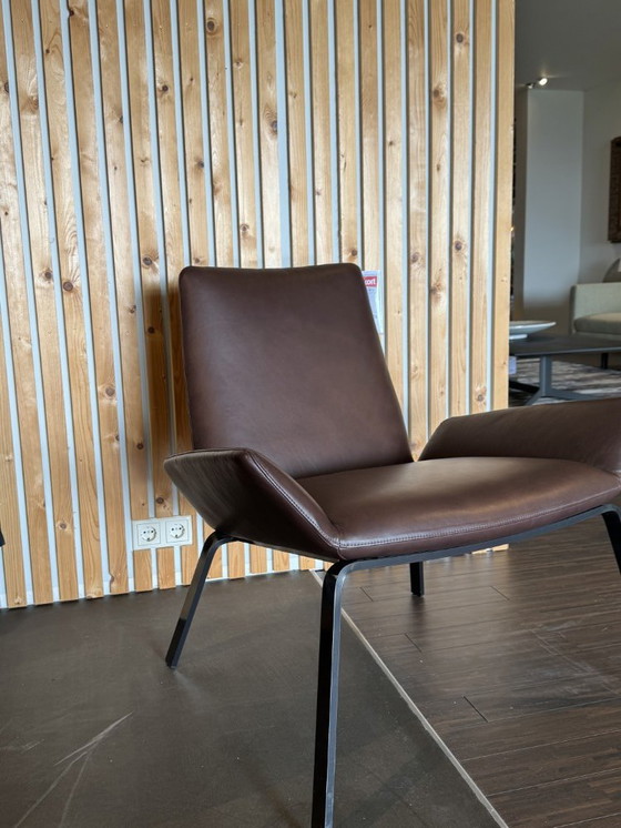Image 1 of Design on Stock Komio Onyx armchair