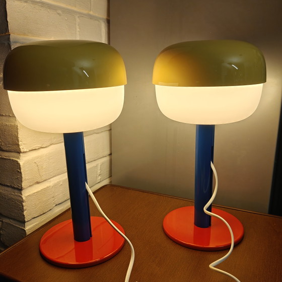 Image 1 of Einzigartiges Paar postmoderner IKEA-Tischlampen – Individuelle Farbkombination – Memphis-Stil