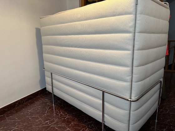 Vitra Alcove Highback Divano 2 posti – Bouroullec – Crema / Cromo – Divani 2 posti, Textile (photo 3 of 6)