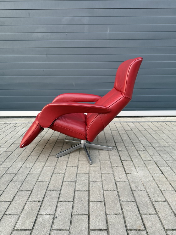 Image 1 of Poltrona relax Jori Symphony, recente, in pelle Celia rossa, taglia media, in ottime condizioni!