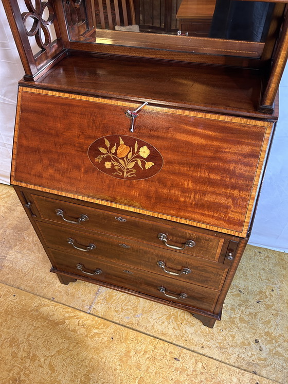 Image 1 of Antiek Edwardiaans Bureau met Ingelegd Bloemendetail - Begin 20e Eeuw Elegantie tijdloos raffinement met