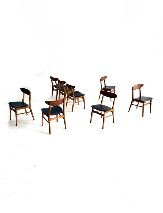 Set van 8 vintage eetkamerstoelen, Farstrup Møbler ‘60 – Wood, Skai (photo 5 of 13)