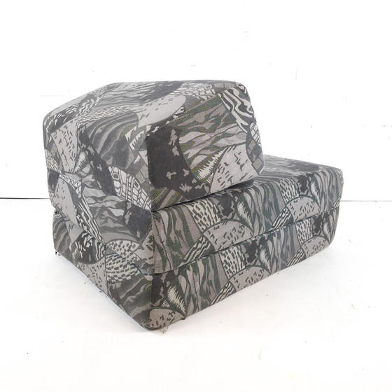 Image 1 of Vintage slaapfauteuil jaren 80 Memphis Milano