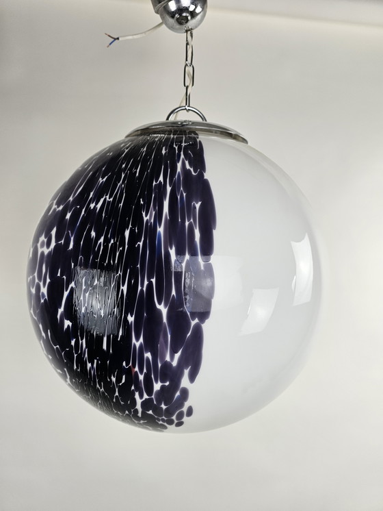 Image 1 of Large globe lamp diameter 45cm Italy 60s glass white and purple