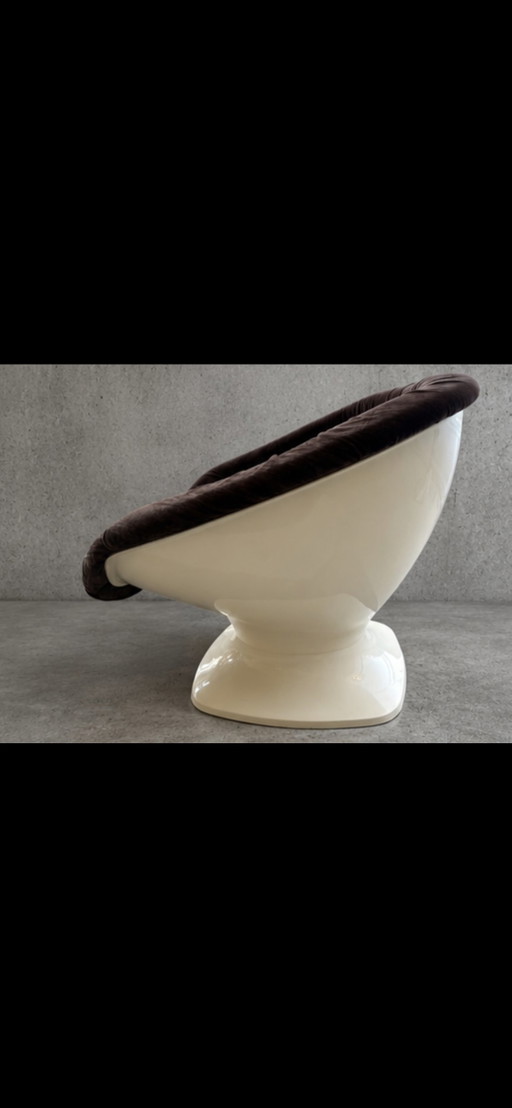 Space Age Clubsessel Raphaël Raffel – kuipstoelen, Plastic, Textile (photo 2 of 5)