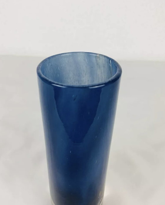 Image 1 of Vase Rouleau Verre Bleu Vintage