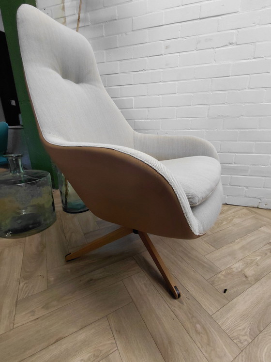 Image 1 of Pode Sparkle zwei renoviert beige camel