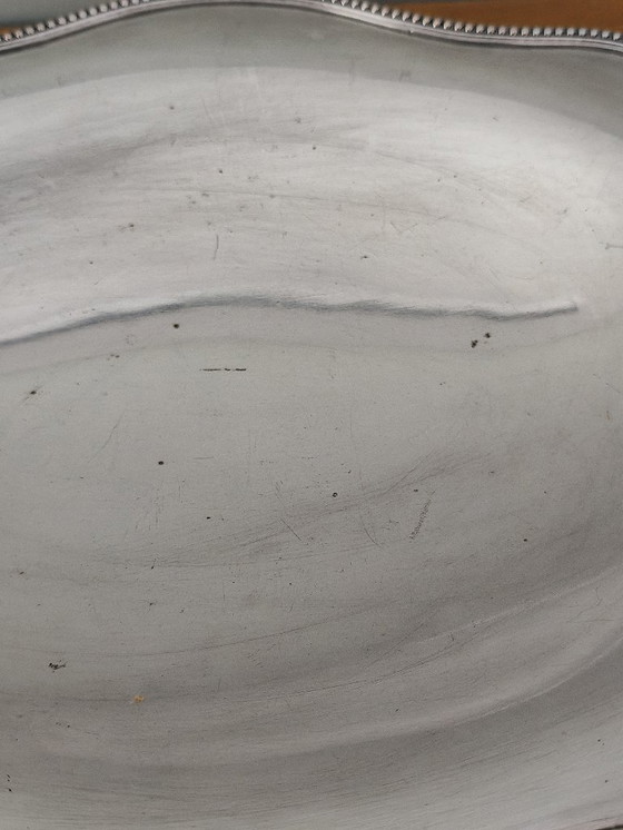 Image 1 of Centrotavola antico in metallo argentato