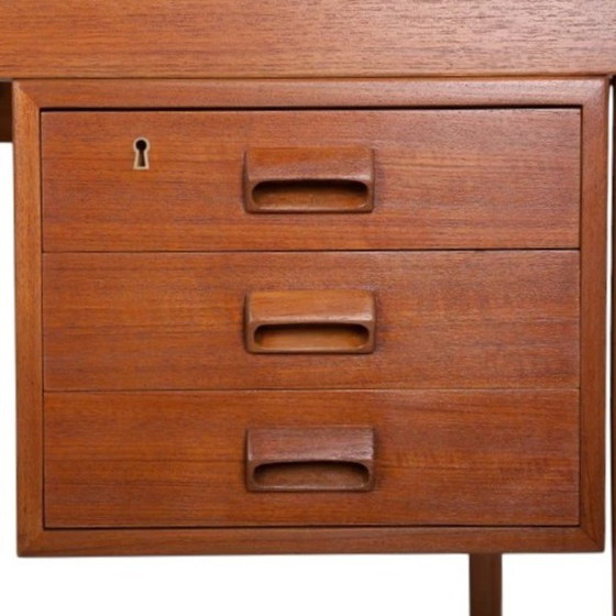Image 1 of Bureau Scandinave en Teck, Borge Mogensen