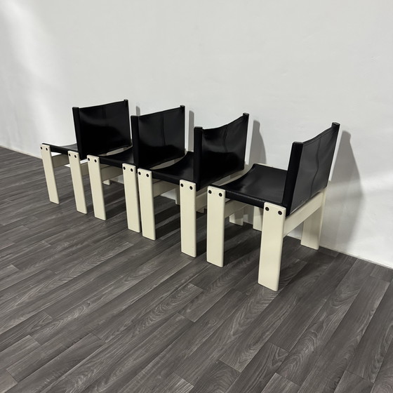Image 1 of Ensemble de 4 chaises « Monk » par Afra & Tobia Scarpa, Molteni&C, Rare Edition, Design années 1980