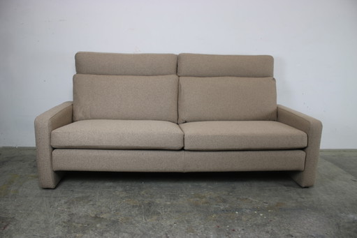 Cor Conseta three-seater couch gray uni fabric sofa high backrest new.