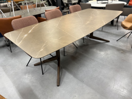 Image 1 of Karat Grasshopper Eettafel Tables to Love Keramiek Pulpis 240