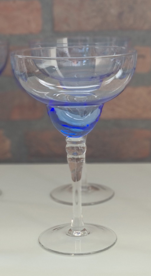 6 verres à margarita faits à la main.

