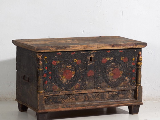 Antieke kist met bloemendecoratie (ca.1920) #8 – Opbergkast (photo 2 of 40)