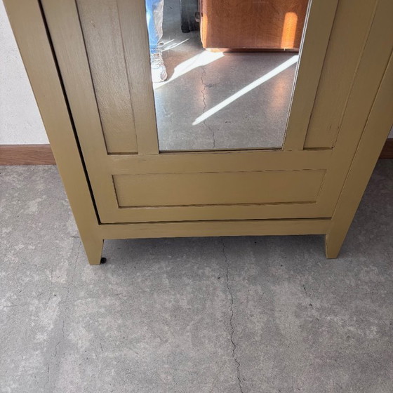 Image 1 of armoire en bois