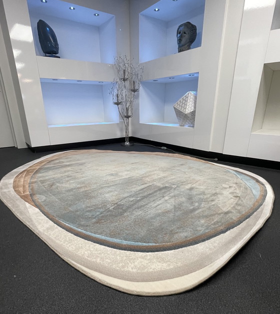 Image 1 of Alfombra Leolux Pode Azur 220 x 290 como nueva